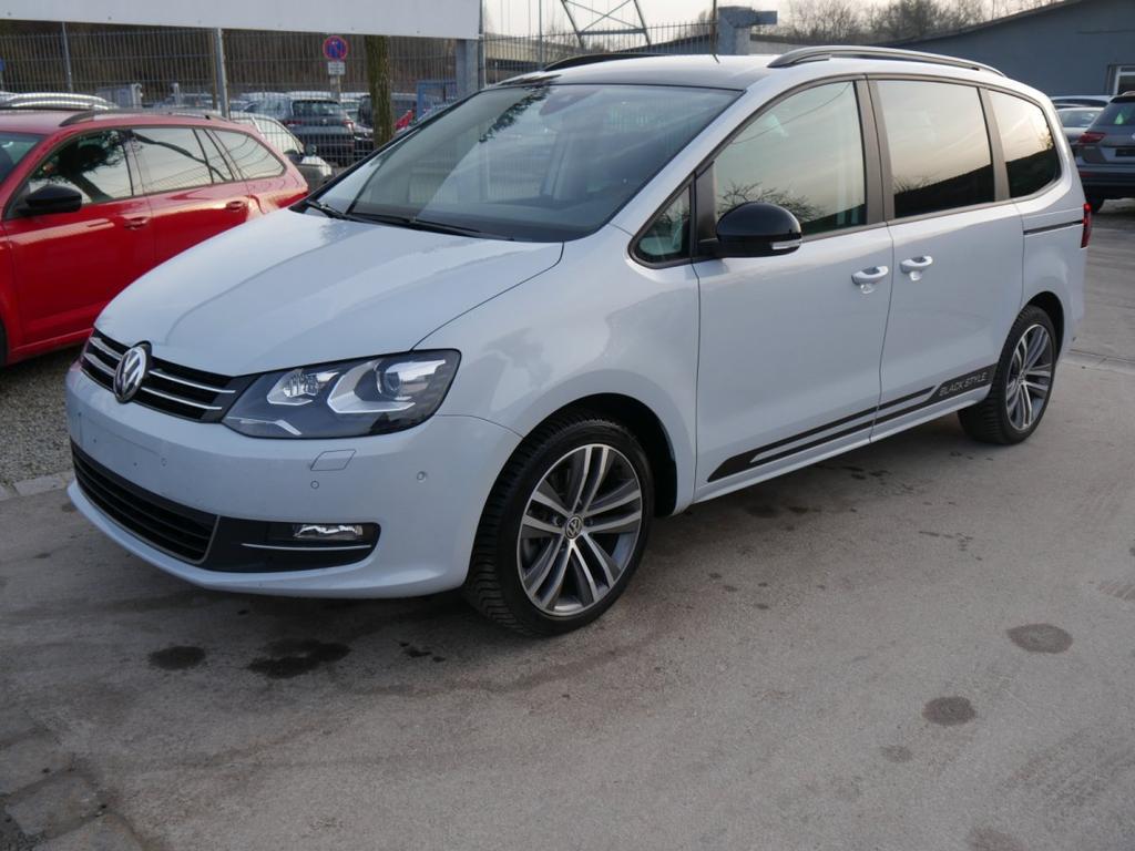 Volkswagen Sharan 2 0 Tdi Dpf Dsg Highline Black Style 18 Zoll Acc 7 Sitzer Paket Leder Xenon Park Assist Reimport Eu Neuwagen Gunstig Kaufen