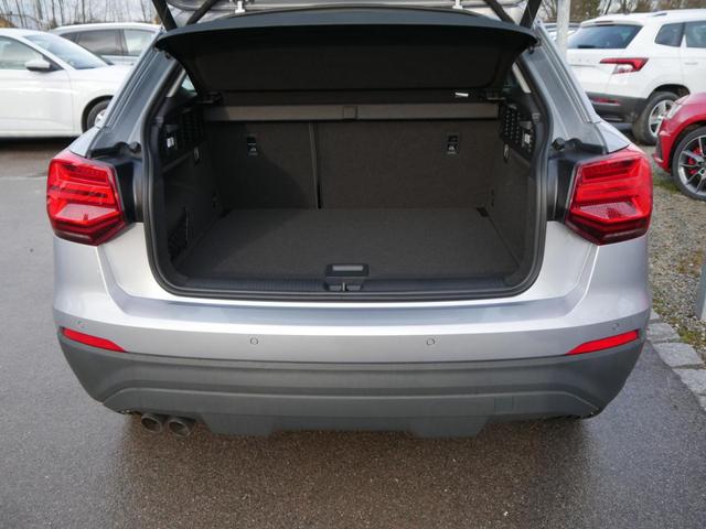 Audi Q2 35 TDI S-TRONIC * CONNECTIVITY PAKET LED PARKTRONIC SHZG TEMPOMAT EL. HECKKLAPPE 