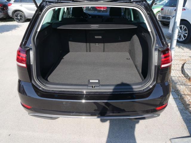 Volkswagen Golf Variant VII 1.5 TSI ACT BlueMotion IQ.DRIVE * ACC NAVI PARK ASSIST SITZHEIZUNG 