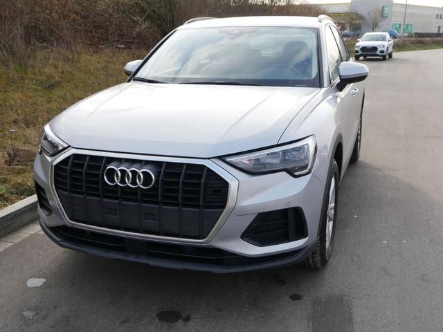 Audi Q3 35 TFSI CoD * LED PARKTRONIC SITZHEIZUNG VIRTUAL COCKPIT 17 ZOLL TEMPOMAT 