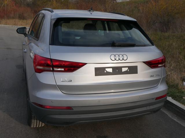 Audi Q3 35 TFSI CoD * LED PARKTRONIC SITZHEIZUNG VIRTUAL COCKPIT 17 ZOLL TEMPOMAT 