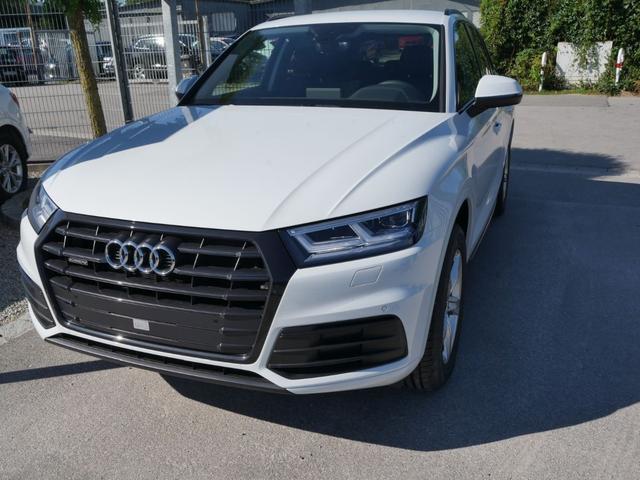 Audi Q5 40 TDI DPF * QUATTRO S-TRONIC LED NAVI MMI TOUCH KAMERA PDC SHZG 18 ZOLL 