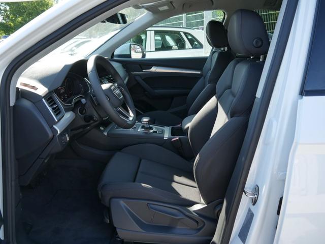 Audi Q5 40 TDI DPF * QUATTRO S-TRONIC LED NAVI MMI TOUCH KAMERA PDC SHZG 18 ZOLL 