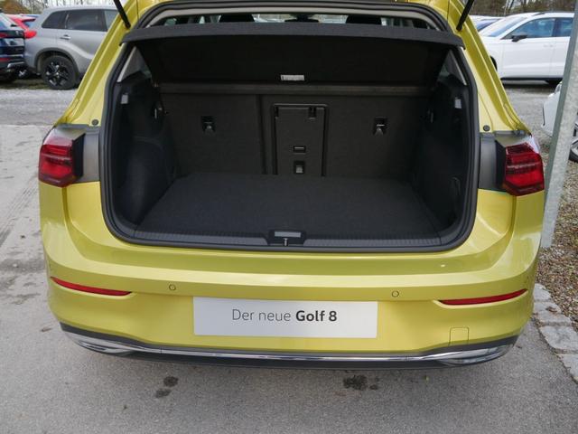 Volkswagen Golf VIII 1.5 TSI ACT STYLE * ACC WINTERPAKET IQ.LIGHT-LED-MATRIX NAVI PDC SHZG VORN & HINTEN 