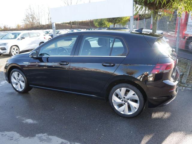 Volkswagen Golf VIII 1.5 eTSI ACT DSG STYLE * ACC WINTERPAKET LED NAVI KAMERA PDC LENKRADHEIZUNG 