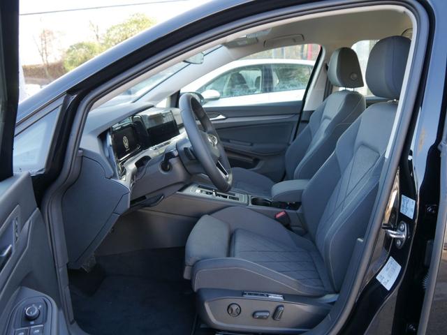 Volkswagen Golf VIII 1.5 eTSI ACT DSG STYLE * ACC WINTERPAKET LED NAVI KAMERA PDC LENKRADHEIZUNG 