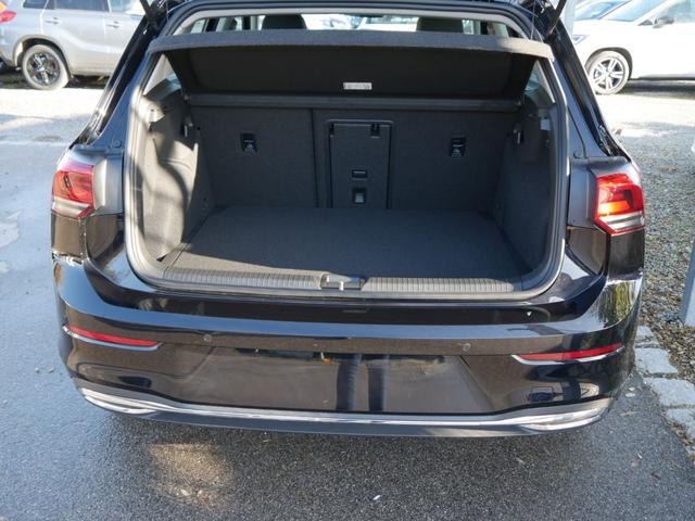 Volkswagen Golf VIII 1.5 eTSI ACT DSG STYLE * ACC WINTERPAKET LED NAVI KAMERA PDC LENKRADHEIZUNG 