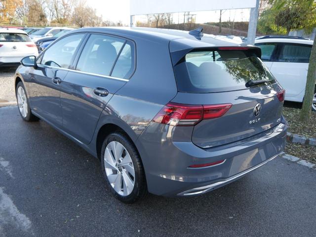 Volkswagen Golf VIII 1.5 eTSI ACT DSG STYLE * ACC WINTERPAKET LED NAVI KAMERA PDC LENKRADHEIZUNG 