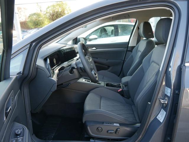 Volkswagen Golf VIII 1.5 eTSI ACT DSG STYLE * ACC WINTERPAKET LED NAVI KAMERA PDC LENKRADHEIZUNG 