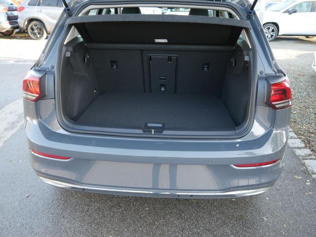Volkswagen Golf VIII 1.5 eTSI ACT DSG STYLE * ACC WINTERPAKET LED NAVI KAMERA PDC LENKRADHEIZUNG 