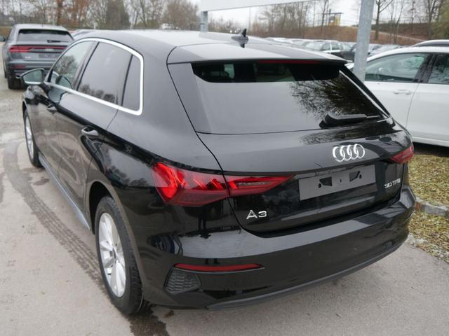 Audi A3 Sportback 30 TFSI INTENSE * NEUES MODELL BUSINESS-PAKET LED NAVI PARKTRONIC SHZG 