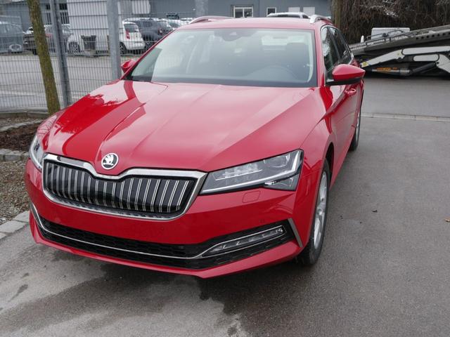 Skoda Superb Combi - 1.4 TSI iV DSG STYLE * ACC LED NAVI PARKTRONIC R&Uuml;CKFAHRKAMERA SHZG