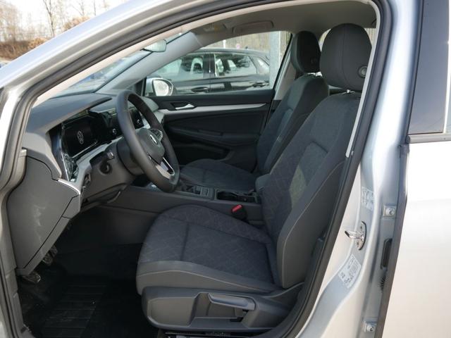 Volkswagen Golf VIII 1.0 TSI LIFE * ACC LED WINTERPAKET LENKRADHEIZUNG PDC SHZG APP-CONNECT 