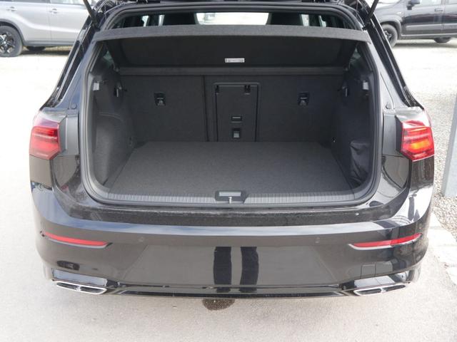 Volkswagen Golf 1.5 eTSI ACT DSG R-LINE * FAHRERASSISTENZPAKET IQ.LIGHT NAVI 18 ZOLL PARK ASSIST LENKRADHEIZUNG 
