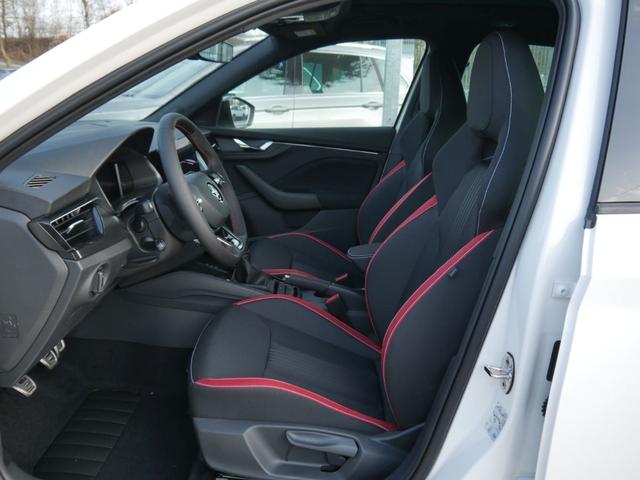 Skoda Kamiq 1.5 TSI ACT MONTE CARLO * ACC AHK PANORAMAGLASDACH LED NAVI KAMERA LENKRAD-& FRONTSCHEIBENHEIZUNG 