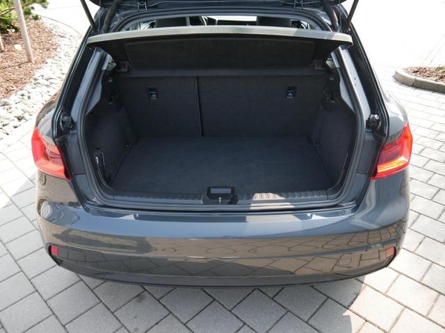 Audi A1 Sportback 30 TFSI * S-TRONIC NAVI KLIMA LED-SCHEINWERFER LM-FELGEN 15 ZOLL 