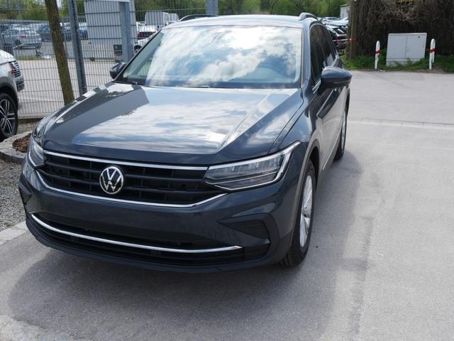 Volkswagen Tiguan - 1.5 TSI ACT DSG LIFE * NEUES MODELL ACC WINTERPAKET LED PDC SITZ-& LENKRADHEIZUNG