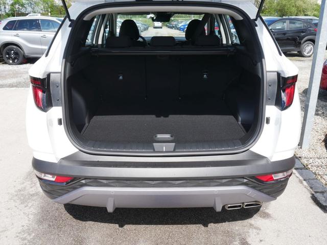 Hyundai Tucson 1.6 T-GDI Hybrid AUTOMATIC 4WD SELECT * STYLE LED NAVI PDC KAMERA SITZ-& LENKRADHEIZUNG 
