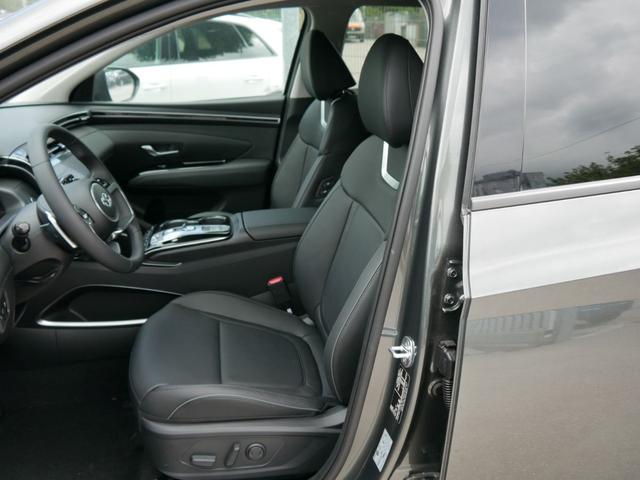 Hyundai Tucson 1.6 T-GDI 48V-Hybrid DCT HTRAC PRIME * PANORAMA LEDER ASSISTENZ-PAKET LED 19 ZOLL NAVI SHZG VORN & HINTEN 