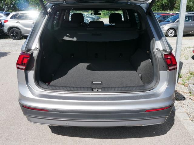 Volkswagen Tiguan Allspace 2.0 TDI DPF DSG UNITED * ACC AHK NAVI R&Uuml;CKFAHRKAMERA PARKLENKASSISTENT 