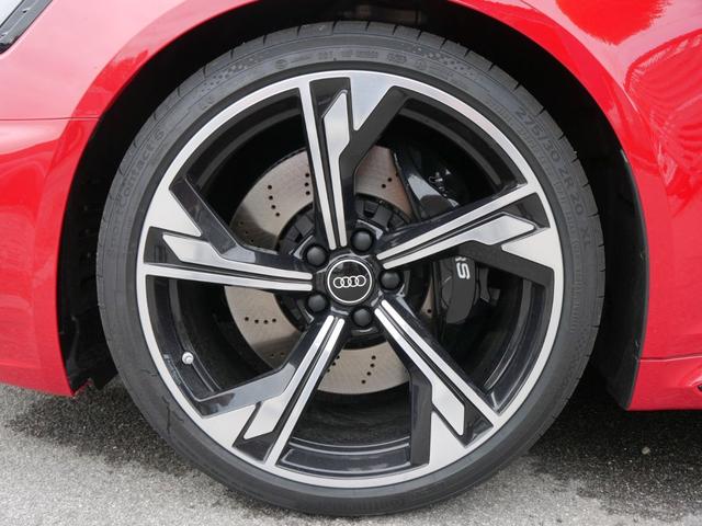 Audi RS4 Avant 2.9 TFSI QUATTRO * TIPTRONIC RS-DYNAMIKPAKET ASSISTENZPAKET TOUR-& STADT 20 ZOLL LEDER 450PS PANORAMA HEAD-UP-DISPLAY 