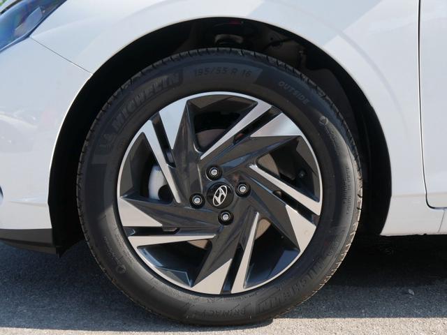 Hyundai i20 1.0 T-GDI DCT TREND * COMFORT WINTERPAKET KAMERA PDC SITZ-& LENKRADHEIZUNG 