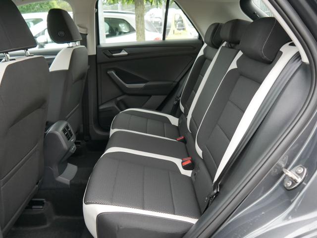 Volkswagen T-Roc 1.5 TSI ACT DSG SPORT * ACC WINTER-& FAHRERASSISTENZPAKET LED NAVI ACTIVE INFO DISPLAY 