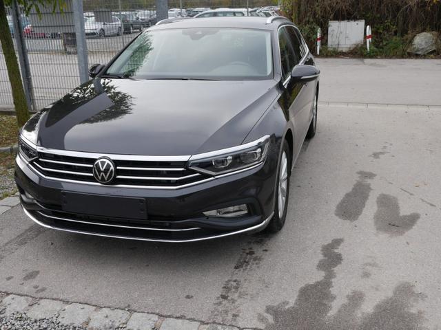Volkswagen Passat Variant - Elegance 2.0 TDI DPF DSG * AHK ACC WINTERPAKET MATRIX-LED ALCANTARA/LEDER