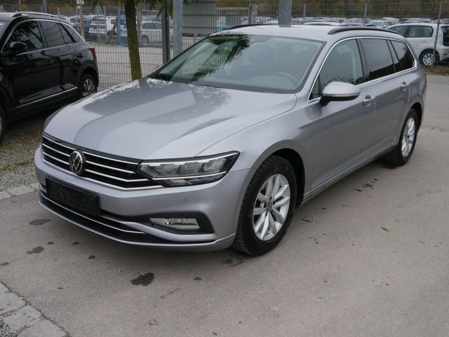 Volkswagen Passat Variant - Business 2.0 TDI DPF DSG * ACC AHK LED NAVI PDC KLIMAAUTOMATIK