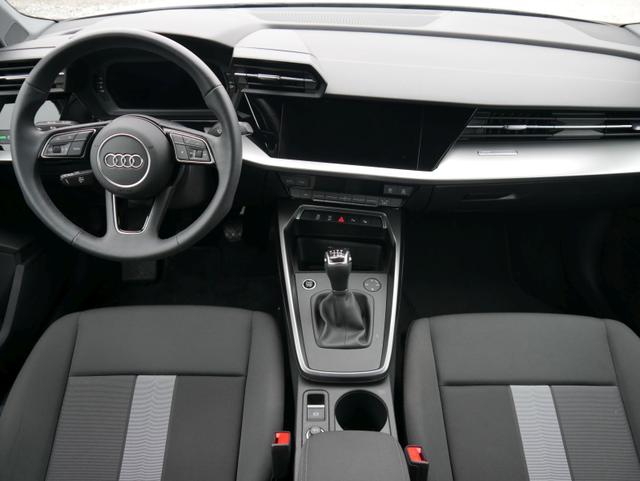 Audi A3 Sportback advanced 30 TFSI * PARKLENKASSISTENT LED TEMPOMAT KAMERA 17 ZOLL 