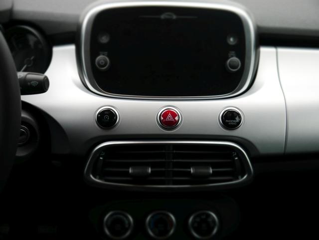 Fiat 500X Connect 1.0 FireFly Turbo * PARKTRONIC LINK-SYSTEM TEMPOMAT KLIMA 17 ZOLL 