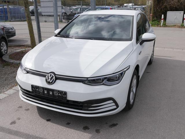 Gebrauchtfahrzeug Volkswagen Golf - LIFE VIII 1.5 eTSI ACT DSG   FIRST EDITION AHK STANDHEIZUNG LED NAVI LENKRADHEIZUNG