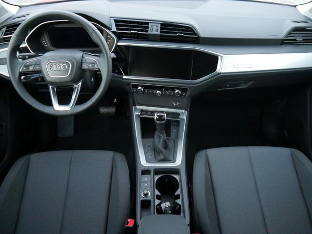 Audi Q3 35 TFSI S-TRONIC * NAVI LED PARKTRONIC SITZHEIZUNG RÜCKFAHRKAMERA 17 ZOLL 
