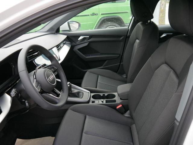 Audi A3 Sportback 30 TFSI * PDC HI. LED DAB SHZ NAVI KLIMA TEMPOMAT LANE ASSIST VIRTUAL COCKPIT 
