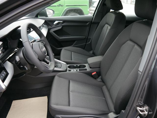 Audi A3 Sportback 30 TFSI * SHZ LED KLIMA PDC HI. TEMPOMAT LANE ASSIST VIRTUAL COCKPIT 