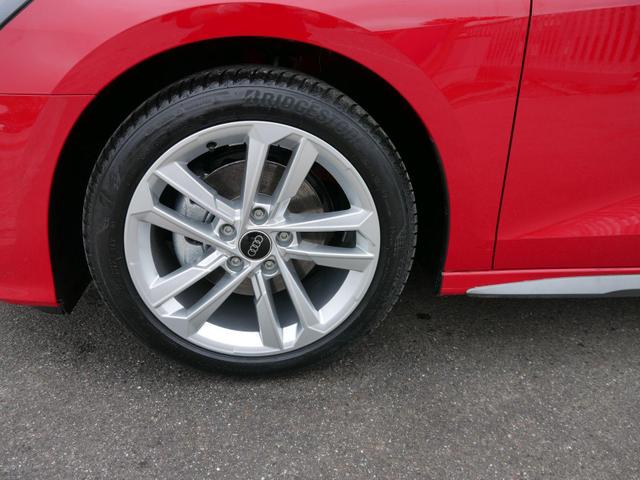 Audi A3 Sportback S-Line 35 TDI * LED ACC NAVI PDC HI. RÜCKFAHRKAMERA KLIMA 