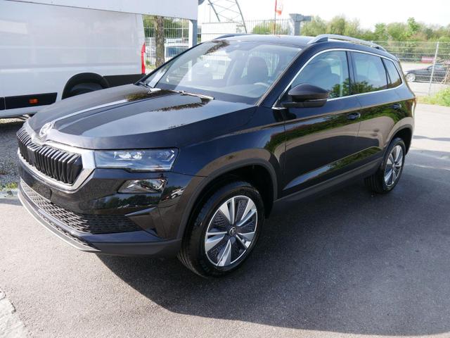 Skoda Karoq - Style 1.5 TSI * PDC SHZ DAB NAVI MATRIX LED FRONT ASSIST