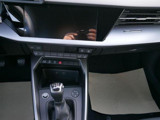 Audi A3 Sportback 30 TFSI * SHZ LED KLIMA PDC HI. TEMPOMAT LANE ASSIST VIRTUAL COCKPIT 
