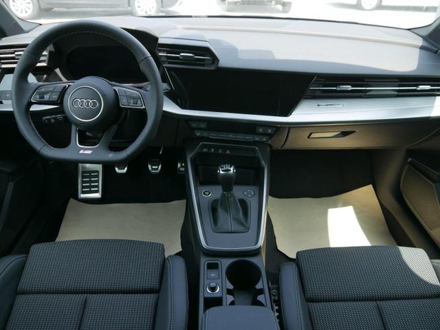 Audi A3 Sportback S-Line 35 TFSI * LED ACC NAVI PDC HI. RÜCKFAHRKAMERA KLIMA 
