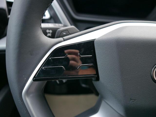 Audi Q4 e-tron 40 * ANSCHLUSSGARANTIE NAVI MATRIX-LED STANDKLIMATISIERUNG APP-CONNECT PANO 