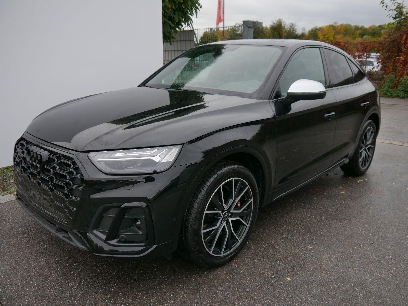 Audi Q5 2023 schwarze Innenausstattung