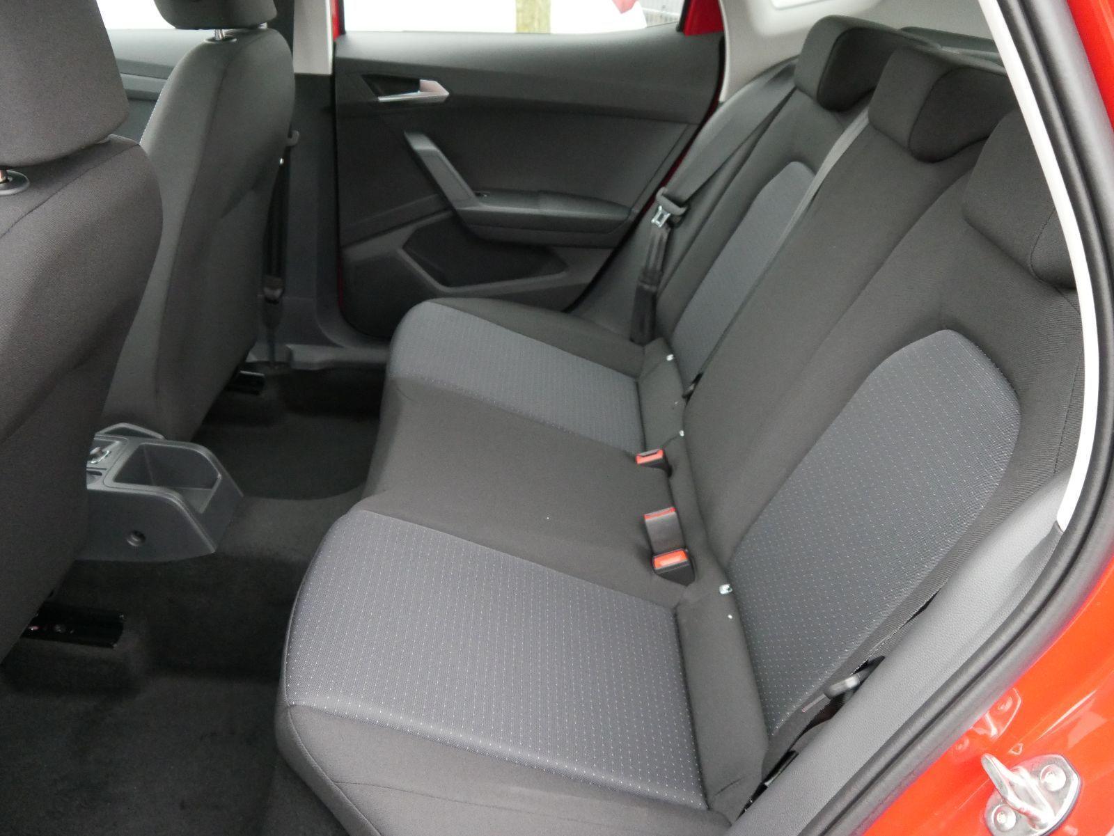 Seat Arona 1,0 TSI FR, Winterpaket AppleCarplay - LAGER, EU-Neuwagen &  Reimporte, Autohaus Kleinfeld, EU Fahrzeuge