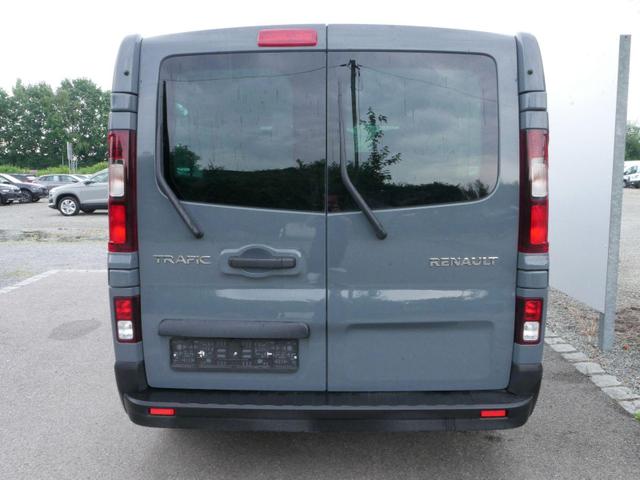 Renault Trafic 2.0 Blue dCi L2H1 9-SITZER*NAVI*SHZ*DAB*KLIMA*LED-SCHEINWERFER*TEMPOMAT* 