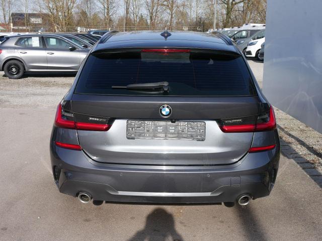 BMW 3er Touring M Sport 320d Aut. *NAVI*LED*PDC*SHZ*AHK*KAMERA*BUSINESS PAKET* 