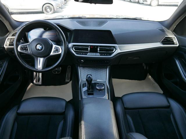 BMW 3er Touring M Sport 320d Aut. *NAVI*LED*PDC*SHZ*AHK*KAMERA*BUSINESS PAKET* 