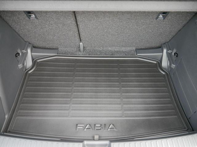 Skoda Fabia Ambition Comfort Plus 1.0 MPI *PDC HI.*LED*SHZ*DAB*KLIMA*LANE ASSIST*TEMPOMAT* 