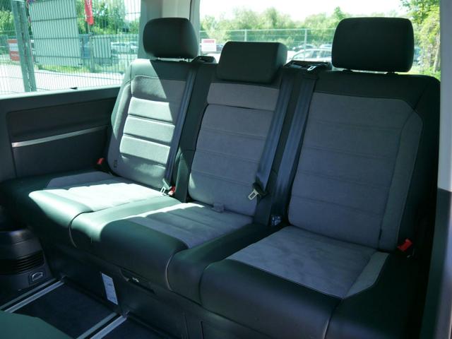 Volkswagen Multivan 6.1 Generation SIX T6.1 4MOTION DSG *7-SITZE*STANDHEIZUNG*AHK*RFK*ACC*NAVI*LED*SHZ* 