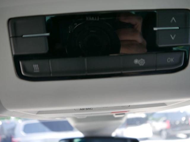 Volkswagen Multivan 6.1 Generation SIX T6.1 4MOTION DSG *7-SITZE*STANDHEIZUNG*AHK*RFK*ACC*NAVI*LED*SHZ* 
