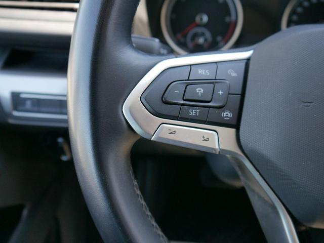 Volkswagen Multivan 6.1 Generation SIX T6.1 4MOTION DSG *7-SITZE*STANDHEIZUNG*AHK*RFK*ACC*NAVI*LED*SHZ* 