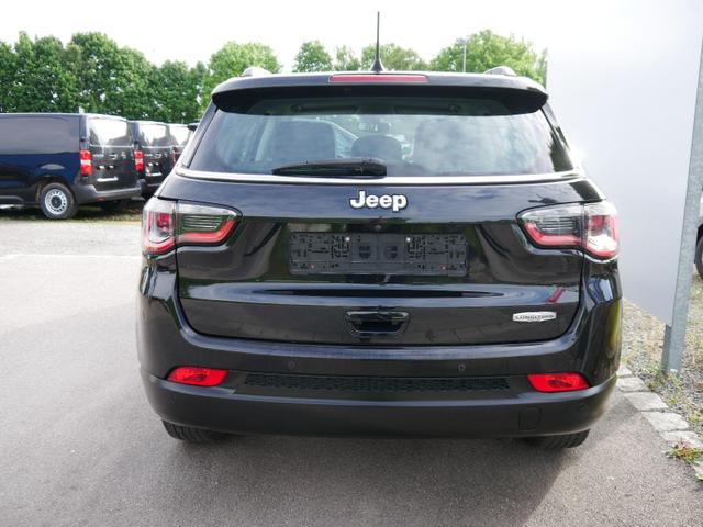 Jeep Compass 1.3 T-GDI *NAVI*SHZ*PDC HI.*RFK*DAB*BUSINESS PAKET*WINTERPAKET* 